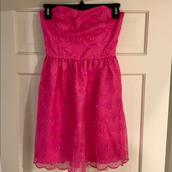 Lilly Pulitzer Dresses & Skirts - Too small